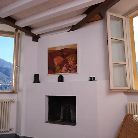 Cozy Suites On The Lake - The House Of Travelers Brienno Exterior photo