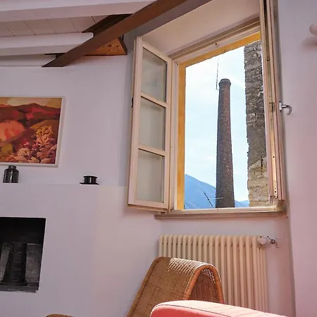 Cozy Suites On The Lake - The House Of Travelers Brienno Exterior photo